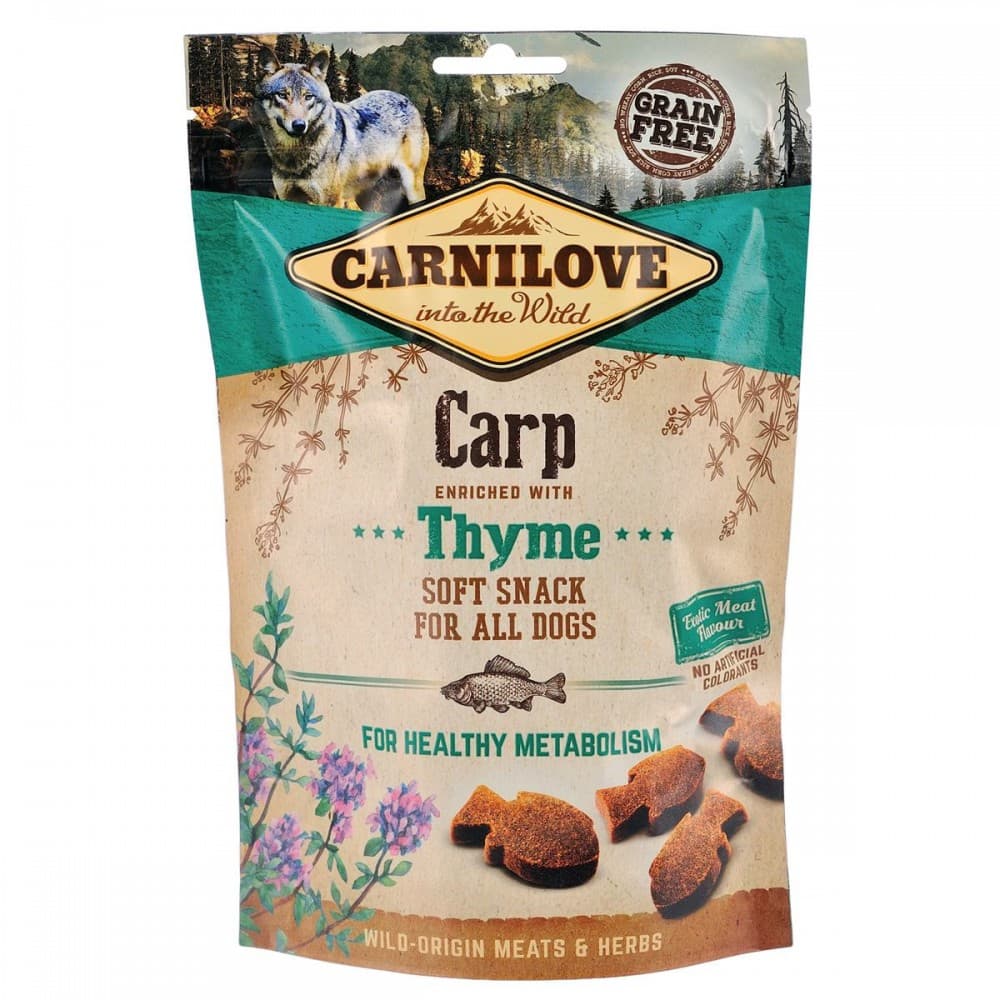 Ласощі для собак Carnilove Dog Semi Moist короп, чебрець, 200 г, фото 3